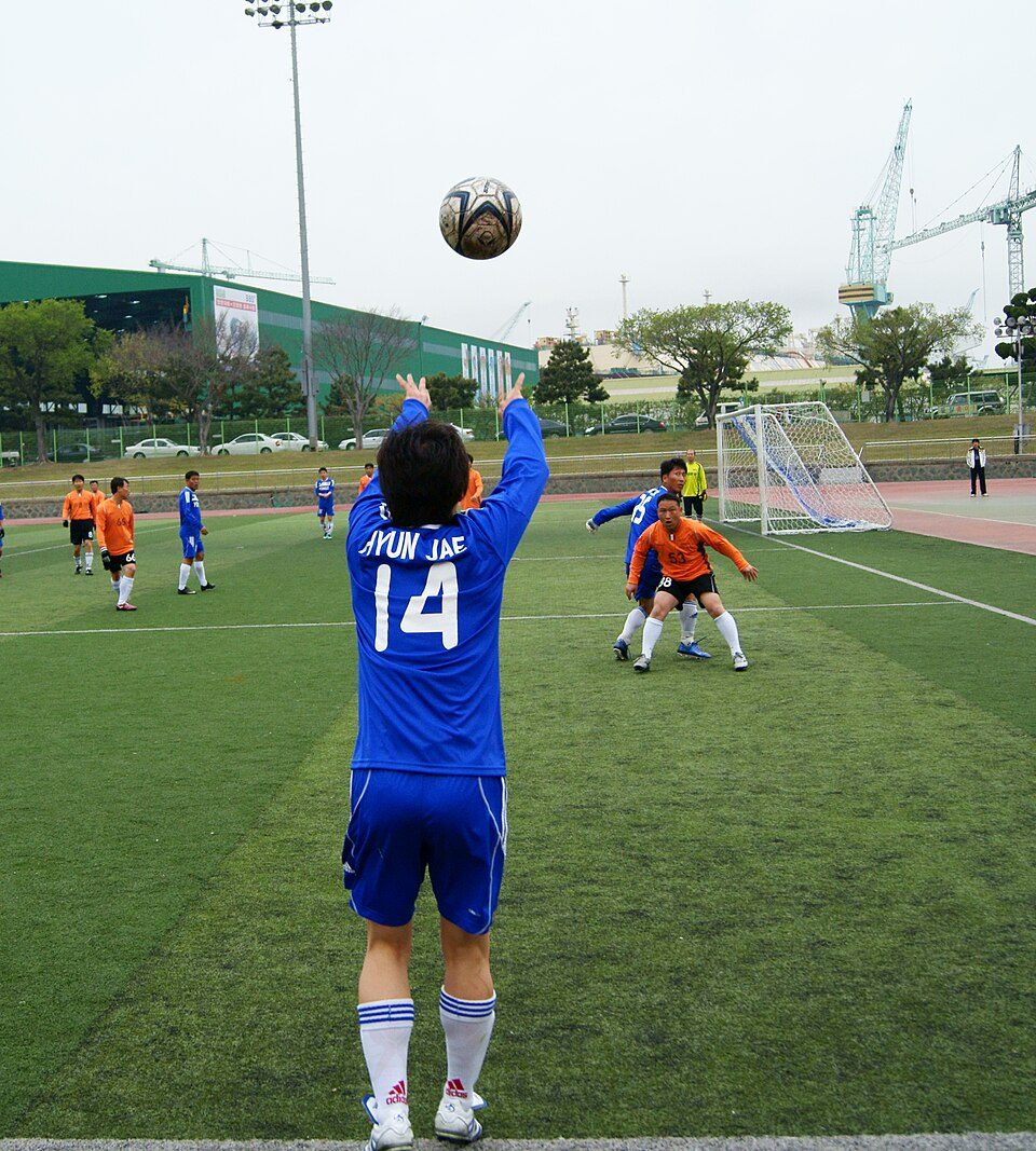 转会窗口规则科普｜转会规则 夏窗冬窗时间、注册截止与租借、买断条款如何运作｜乐鱼·体育 资讯